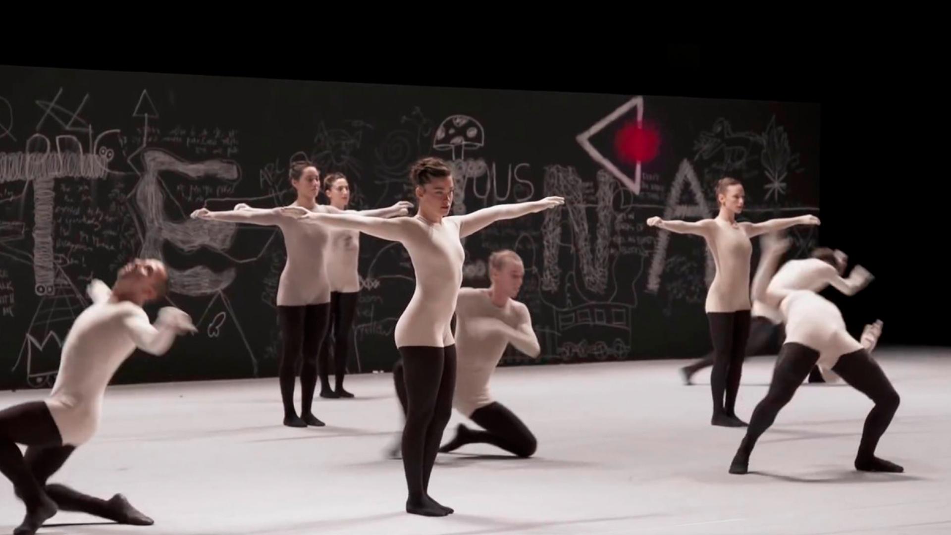 «Вирус Наарина». Хореография: Охад Наарин. Балет «Батшева Данс Компани». Театр Шайо (virus-naarina-horeografija-ohad-naarin-balet-batsheva-dans-kompani-teatr-shajo) Балет