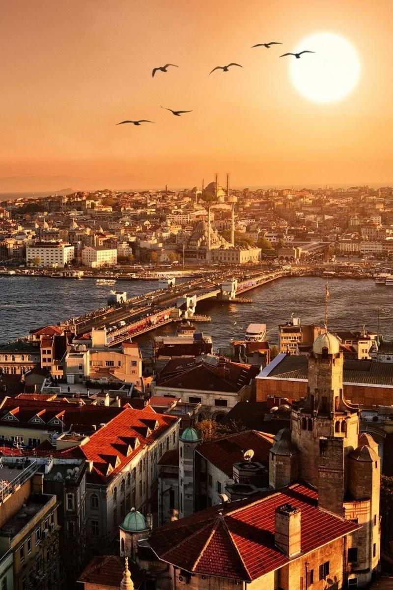 İstanbul'dan (istanbuldan) Музыка