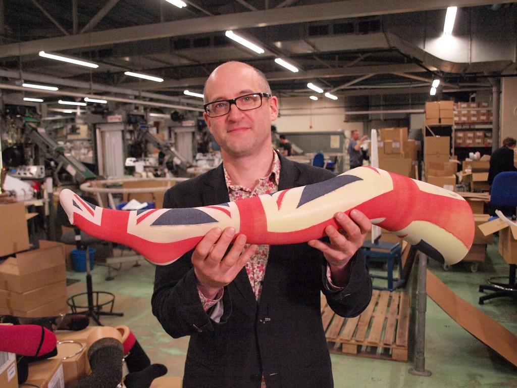 Удивительное рядом (udivitelnoe-rjadom) Документальный сериал