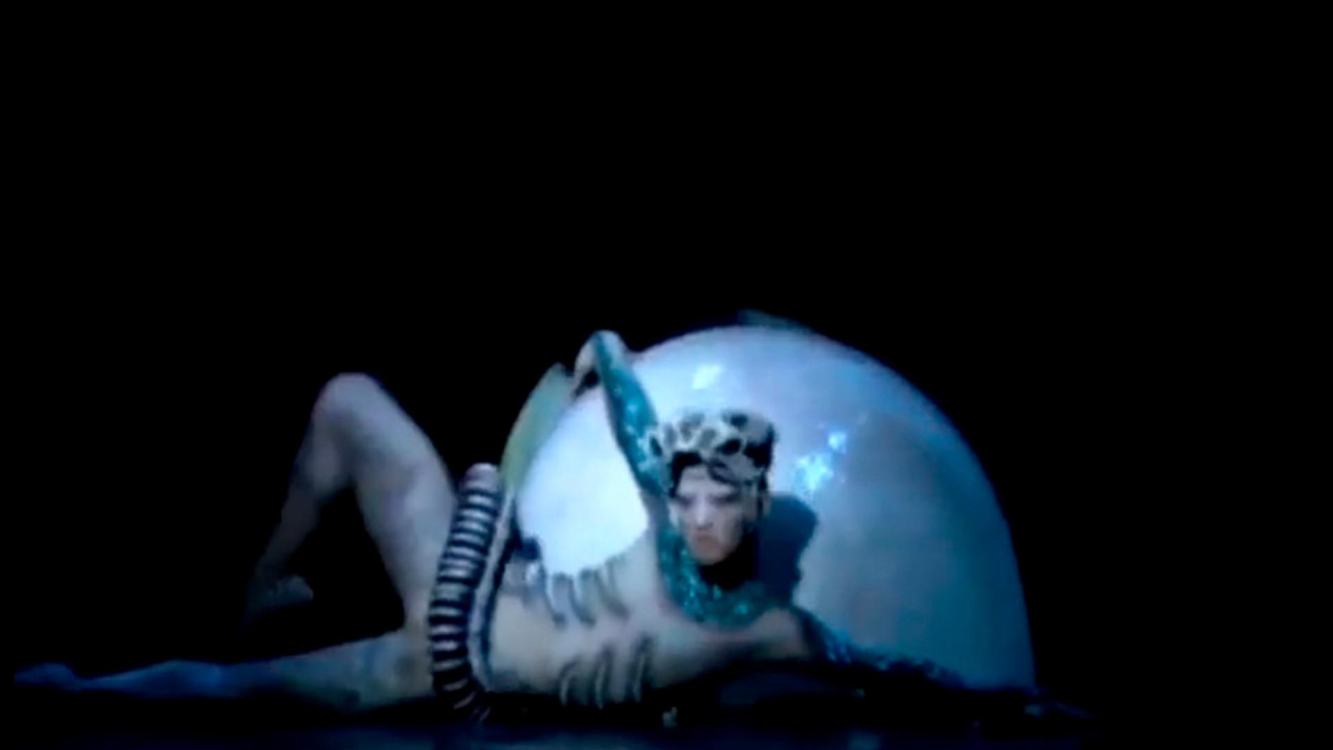 Тысяча вызовов на бис (tysjacha-vyzovov-na-bis) Документальный фильм