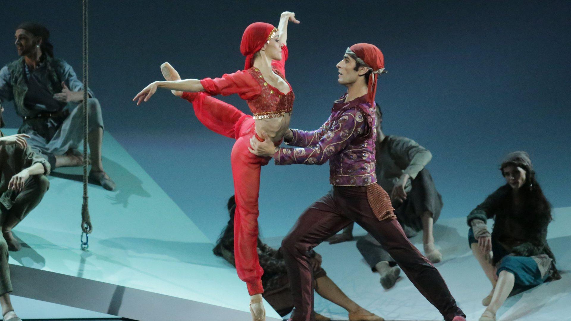 Корсар (Кадер Беларби). Балет и оркестр Капитолия Тулузы (korsar-kader-belarbi-balet-i-orkestr-kapitolija-tuluzy) Балет