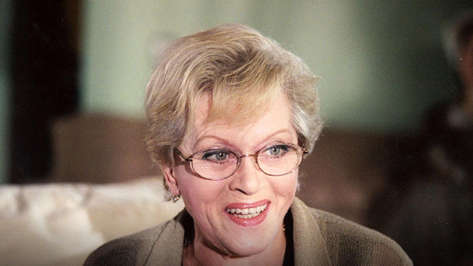 Неслужебный роман Алисы Фрейндлих (nesluzhebnyj-roman-alisy-frejndlih) Документальный фильм