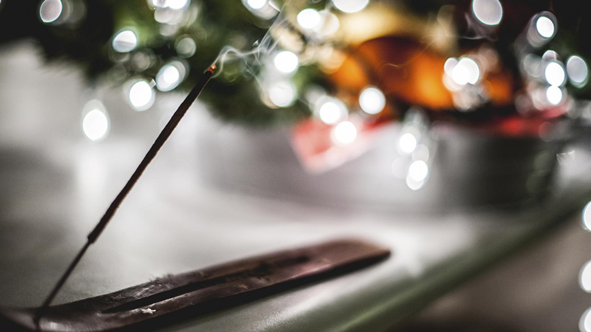 На пути благовоний: шаманский аромат (na-puti-blagovonij-shamanskij-aromat) Документальный фильм