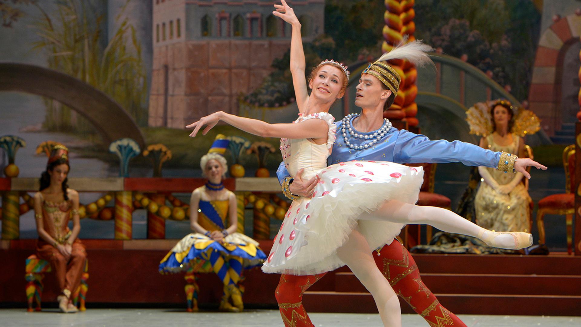 «Щелкунчик» (Василий Медведев и Юрий Бурлака) (schelkunchik-vasilij-medvedev-i-jurij-burlaka) Балет