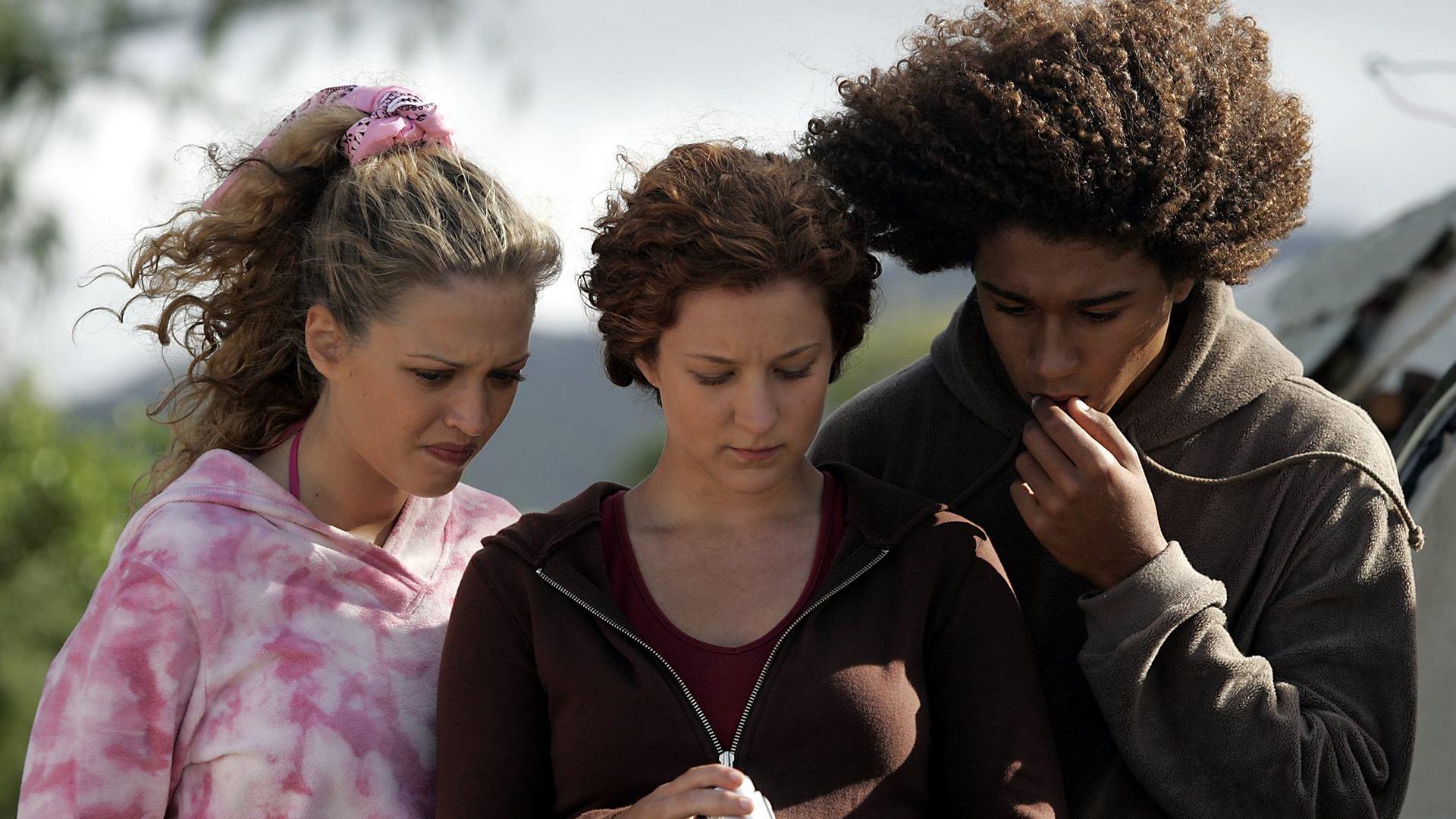 Затерянные на острове (zaterjannye-na-ostrove) Сериал 2005