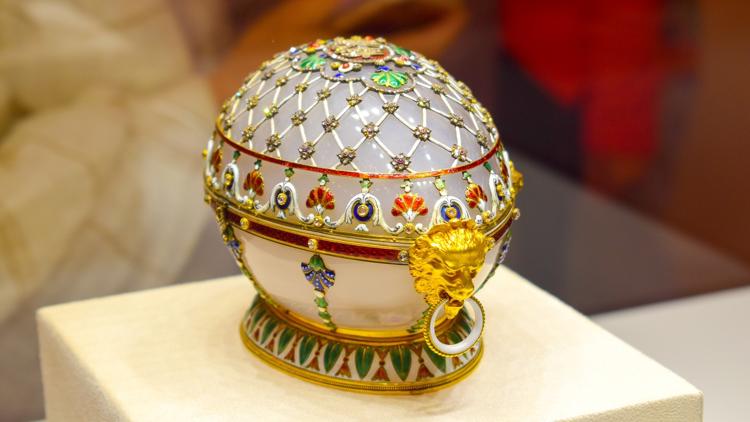 Постер The World's Most Beautiful Eggs: The Genius of Carl Faberge