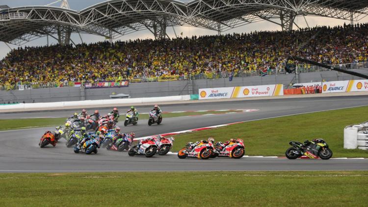 Постер Чемпионат MotoGP 2018. Обзор 7 этапа. Барселона