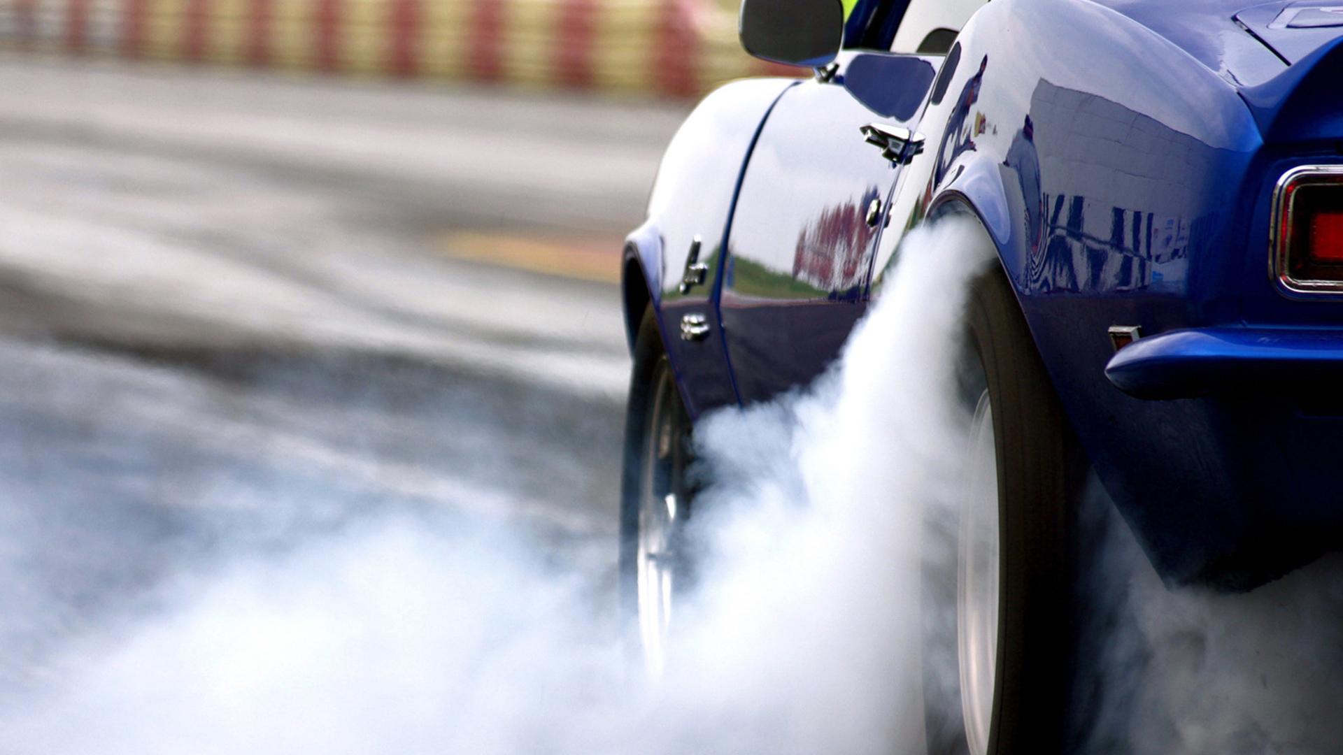 Уличные гонки: Мемфис (ulichnye-gonki-memfis) Реалити-шоу