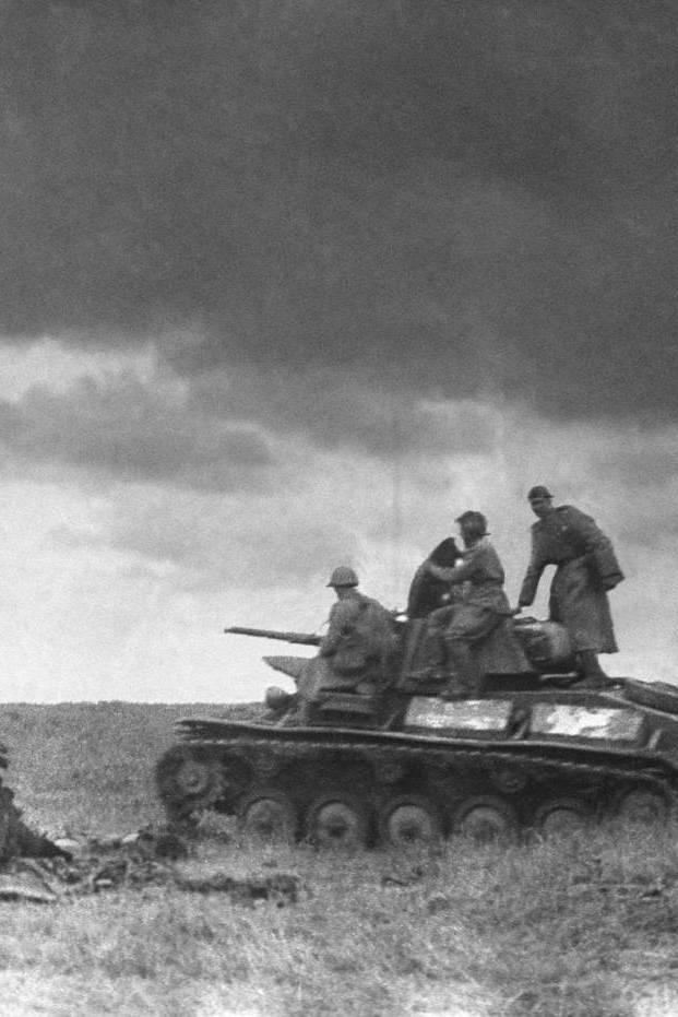 Прохоровское сражение. 75 лет (prohorovskoe-srazhenie-75-let) Документальный фильм