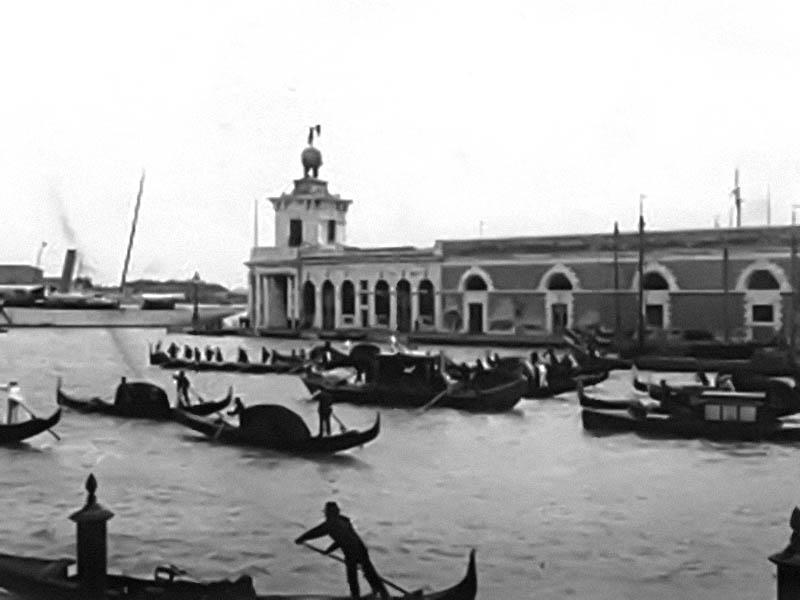Familie Stucky, Müller am Canal Grande (familie-stucky-mller-am-canal-grande) Документальный фильм