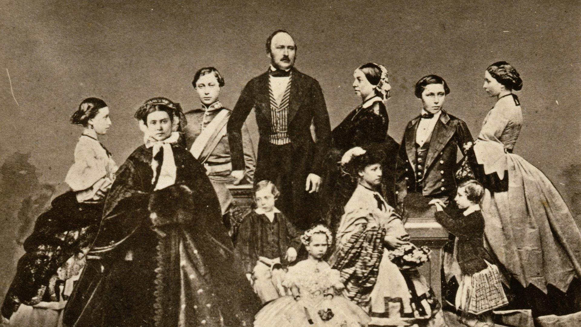 Дети королевы Виктории (deti-korolevy-viktorii) Документальный сериал