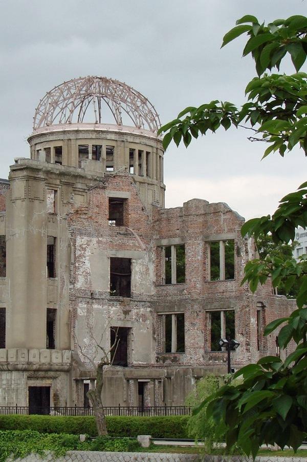 Schmoe House — A Peace House in Hiroshima (schmoe-house-a-peace-house-in-hiroshima) Документальный фильм