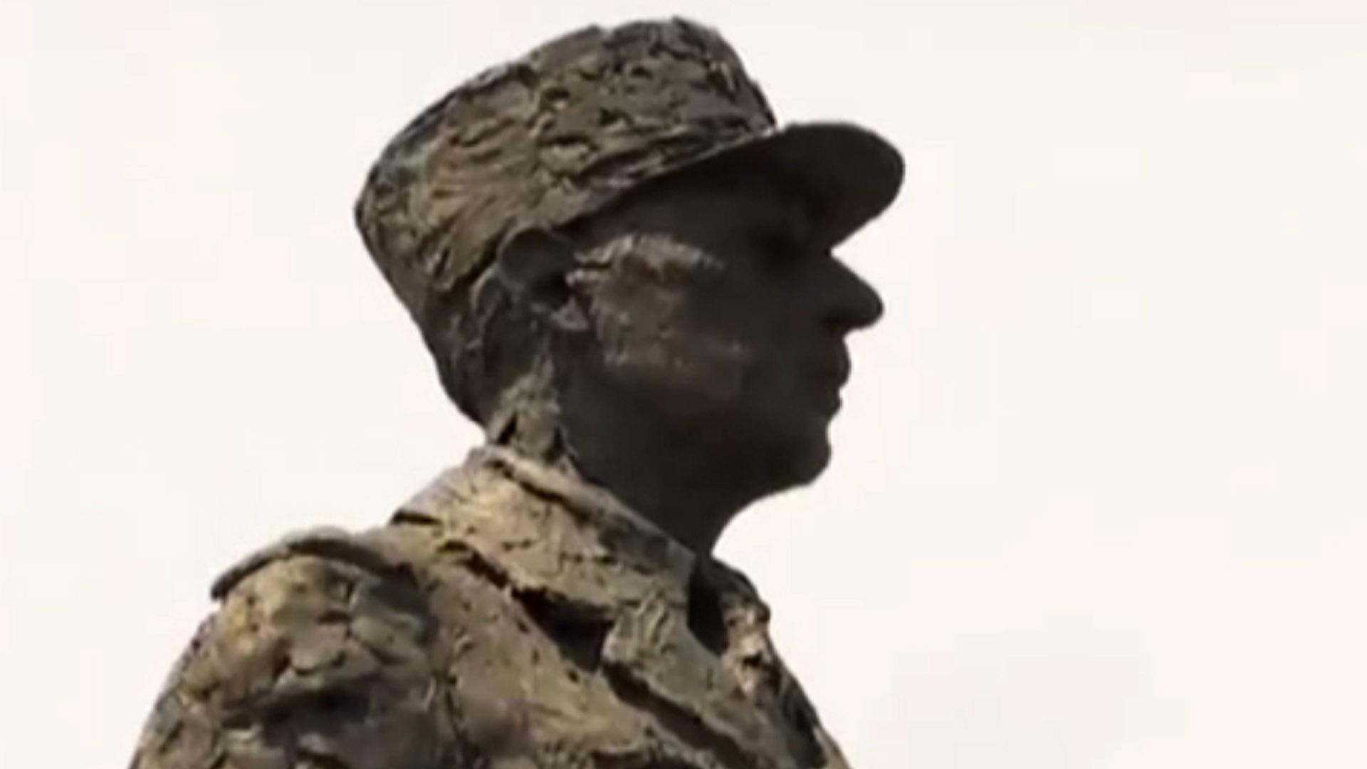 Де Голль. Последний великий француз (de-goll-poslednij-velikij-frantsuz) Документальный фильм