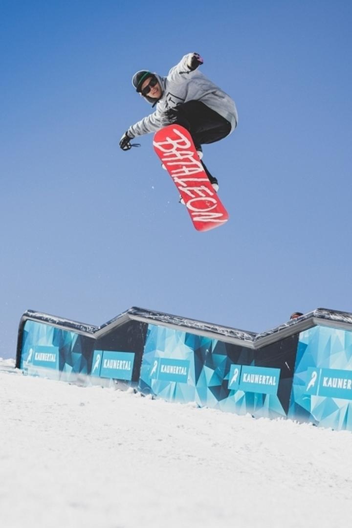 Kaunertal Open. Сноуборд и фриски (kaunertal-open-snoubord-i-friski) ТВ-шоу