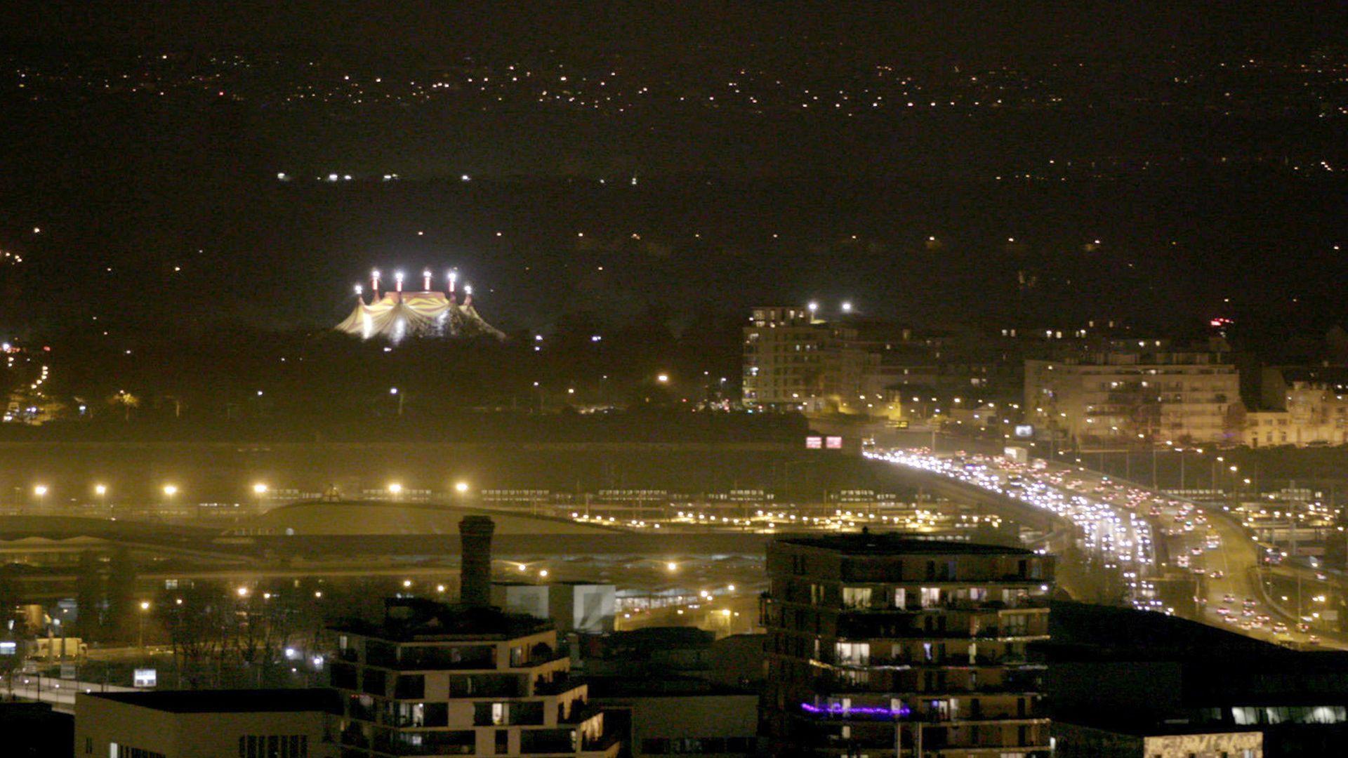 Lumières sur la ville (lumires-sur-la-ville) Документальный фильм