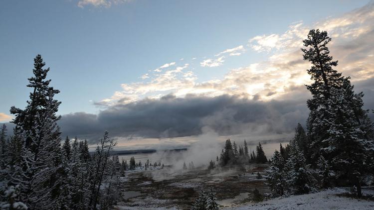 Постер Mystérieuse disparition au Yellowstone