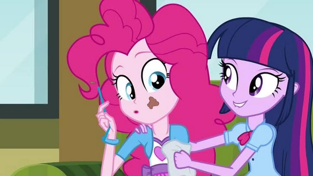 Девочки из Эквестрии. Непредсказуемая дружба (devochki-iz-ekvestrii-nepredskazuemaja-druzhba) Мультфильм 2018