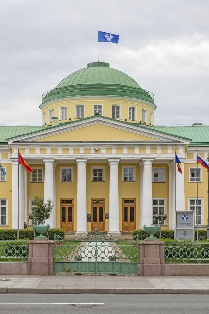 Таврический дворец. Достопримечательности (tavricheskij-dvorets-dostoprimechatelnosti) Документальный фильм