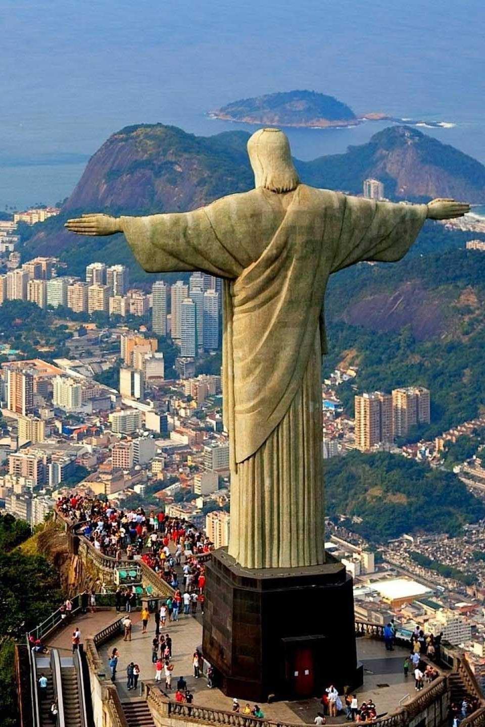 Дикий Фрэнк в Бразилии (dikij-frenk-v-brazilii) Документальный сериал