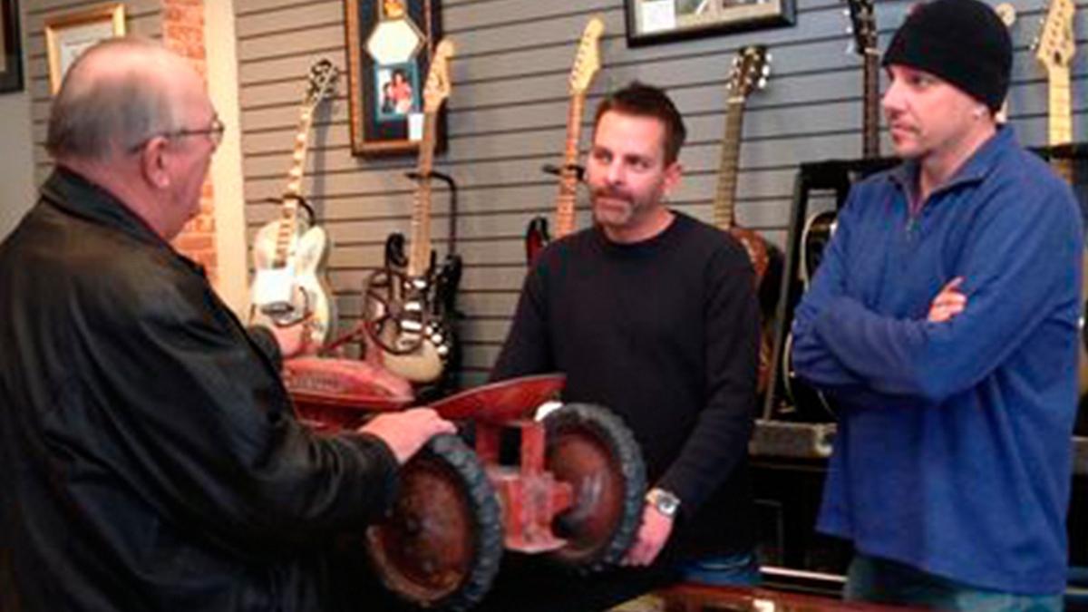 Игры в ломбарде (igry-v-lombarde) Документальный сериал