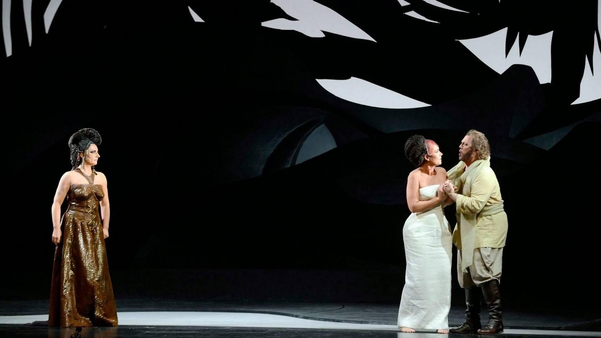 Норма (Винченцо Беллини). Театр «Ла Фениче» (norma-vinchentso-bellini-teatr-la-feniche) Музыка