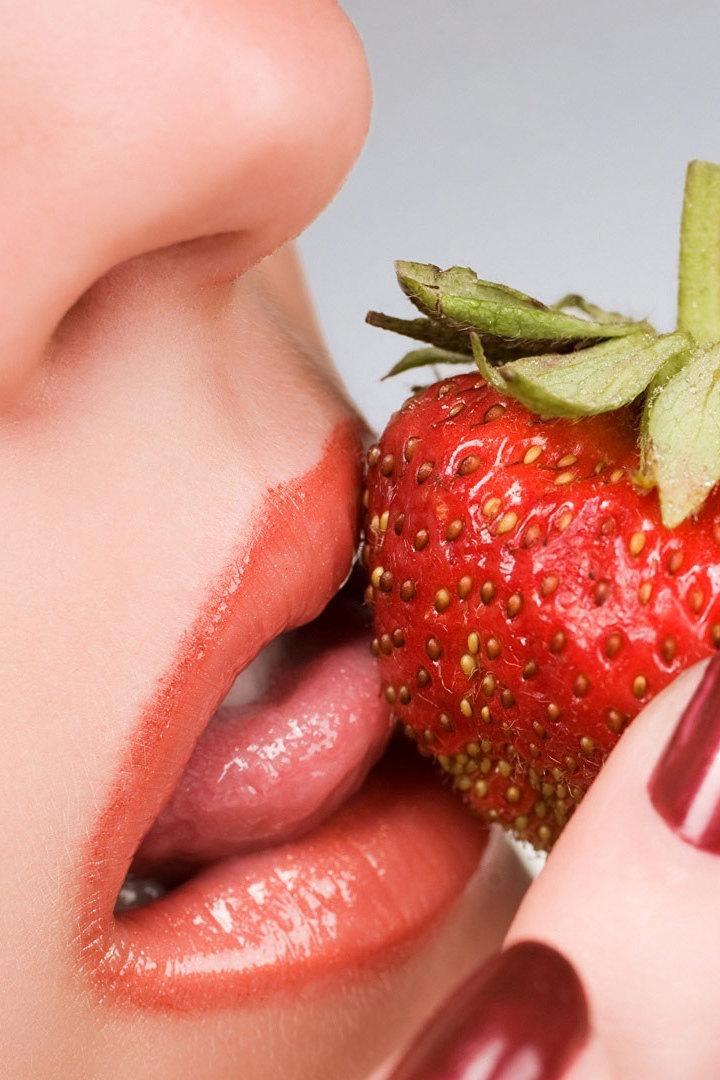 Возбуждённые домохозяйки (vozbuzhdennye-domohozjajki) Для взрослых