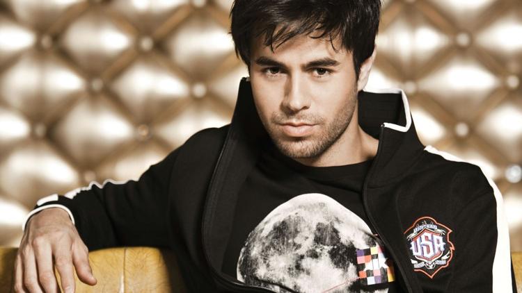 Постер Enrique Iglesias: Live from Odyssey Arena