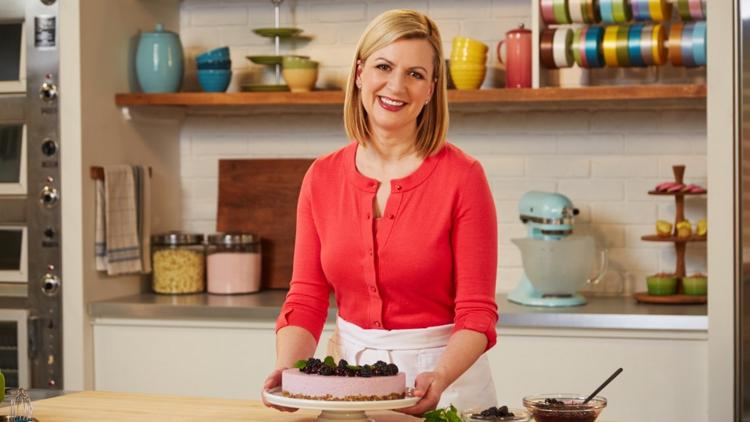 Постер Bake with Anna Olson