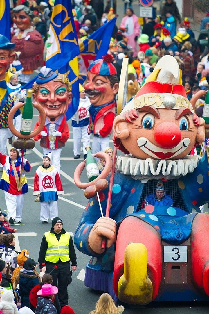 Rosenmontagszug Düsseldorf 2019 (rosenmontagszug-dsseldorf-2019) Досуг, хобби