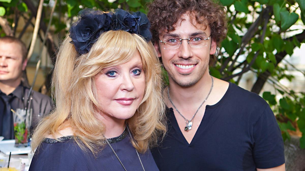 Максим Галкин. Моя жена — Алла Пугачёва (maksim-galkin-moja-zhena-alla-pugacheva) Документальный фильм