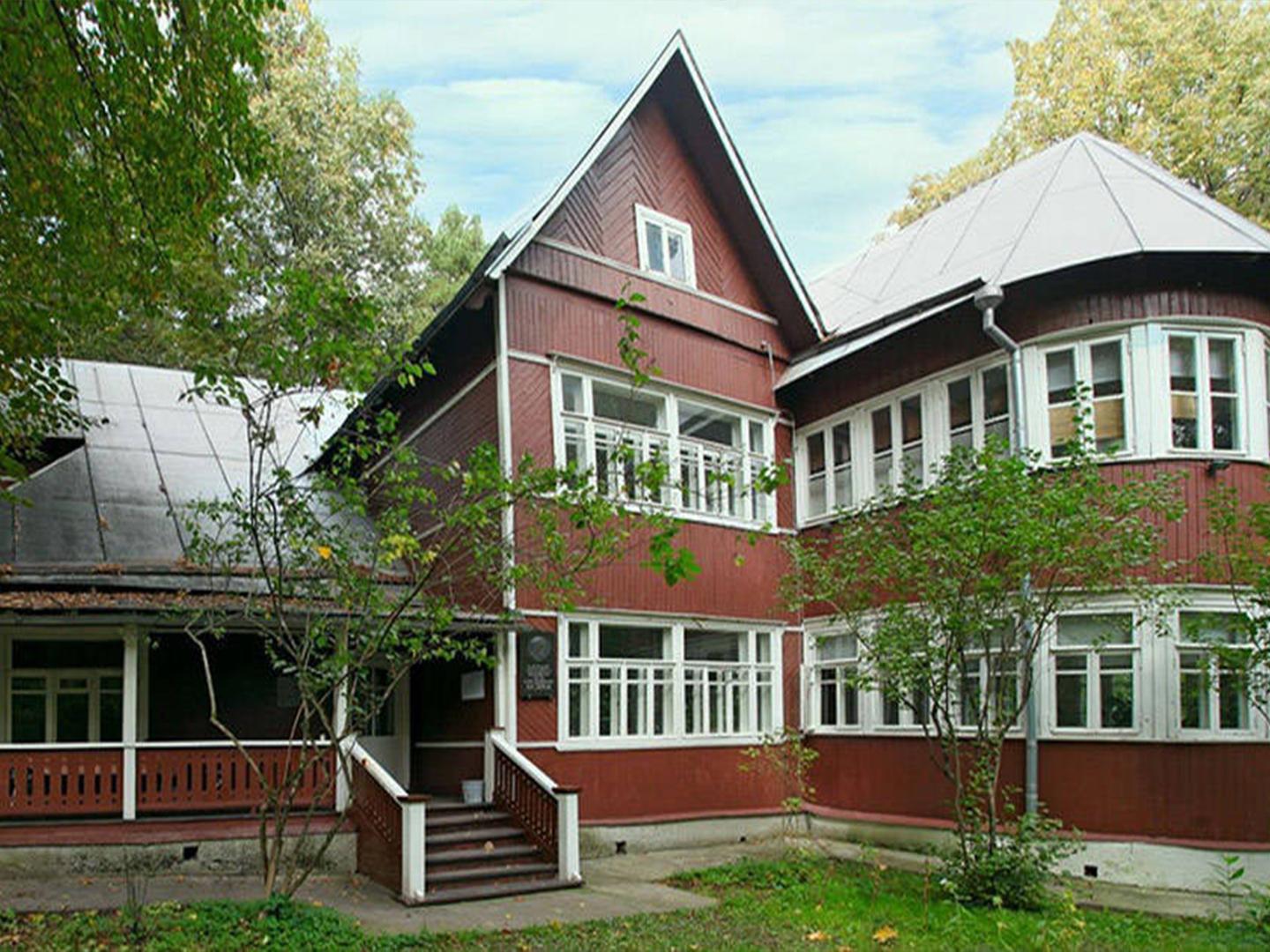 Пока земля еще вертится… (poka-zemlja-esche-vertitsja) Познавательное