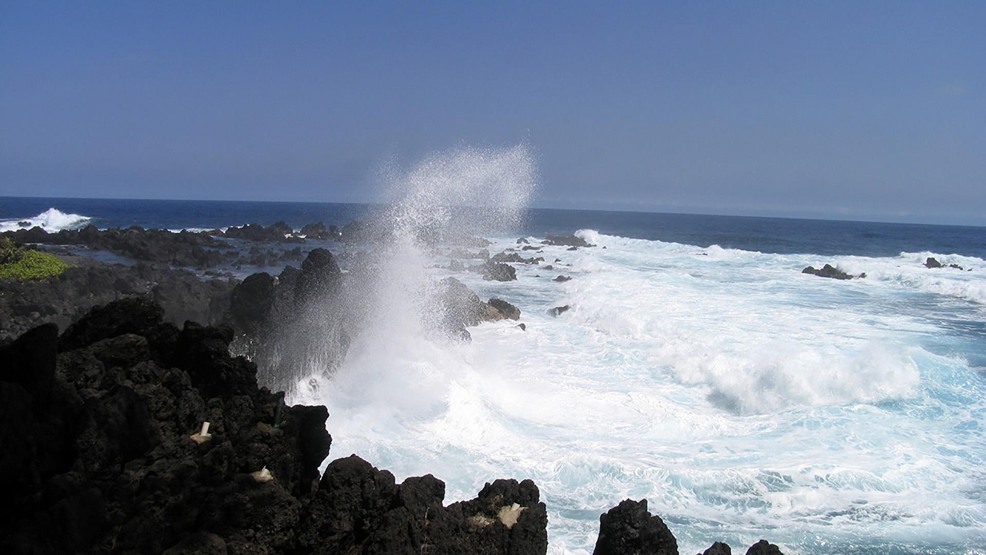 Удивительная планета: мир, созданный лавой (udivitelnaja-planeta-mir-sozdannyj-lavoj) Документальный фильм