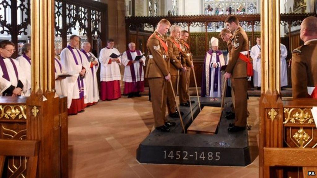 Richard III: The Burial of the King (richard-iii-the-burial-of-the-king) Документальный фильм