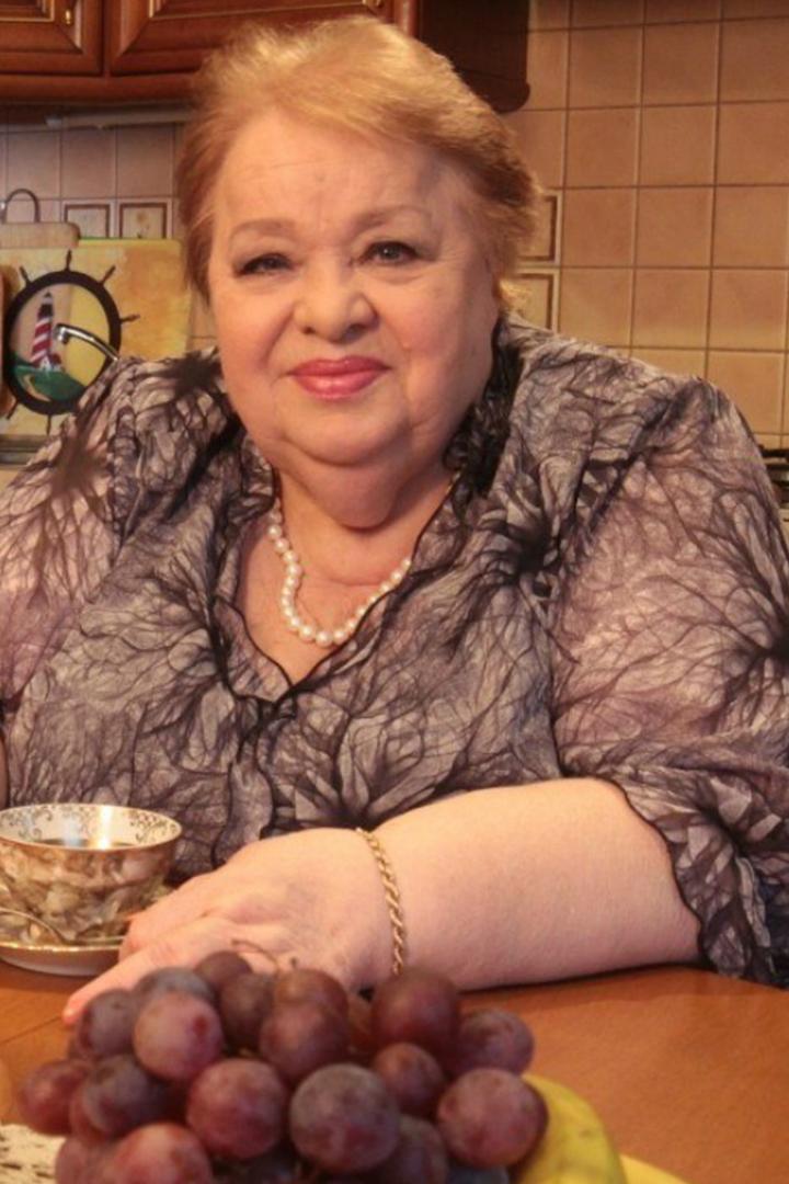 Наталья Крачковская. Рецепт её обаяния (natalja-krachkovskaja-retsept-ee-obajanija) Документальный фильм