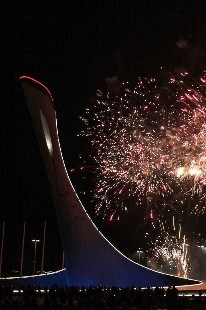 Отборочный этап Мирового чемпионата фейерверков в Олимпийском парке Сочи (otborochnyj-etap-mirovogo-chempionata-fejerverkov-v-olimpijskom-parke-sochi) Досуг, хобби