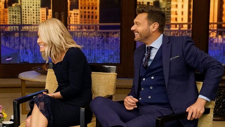 Постер Live With Kelly and Ryan