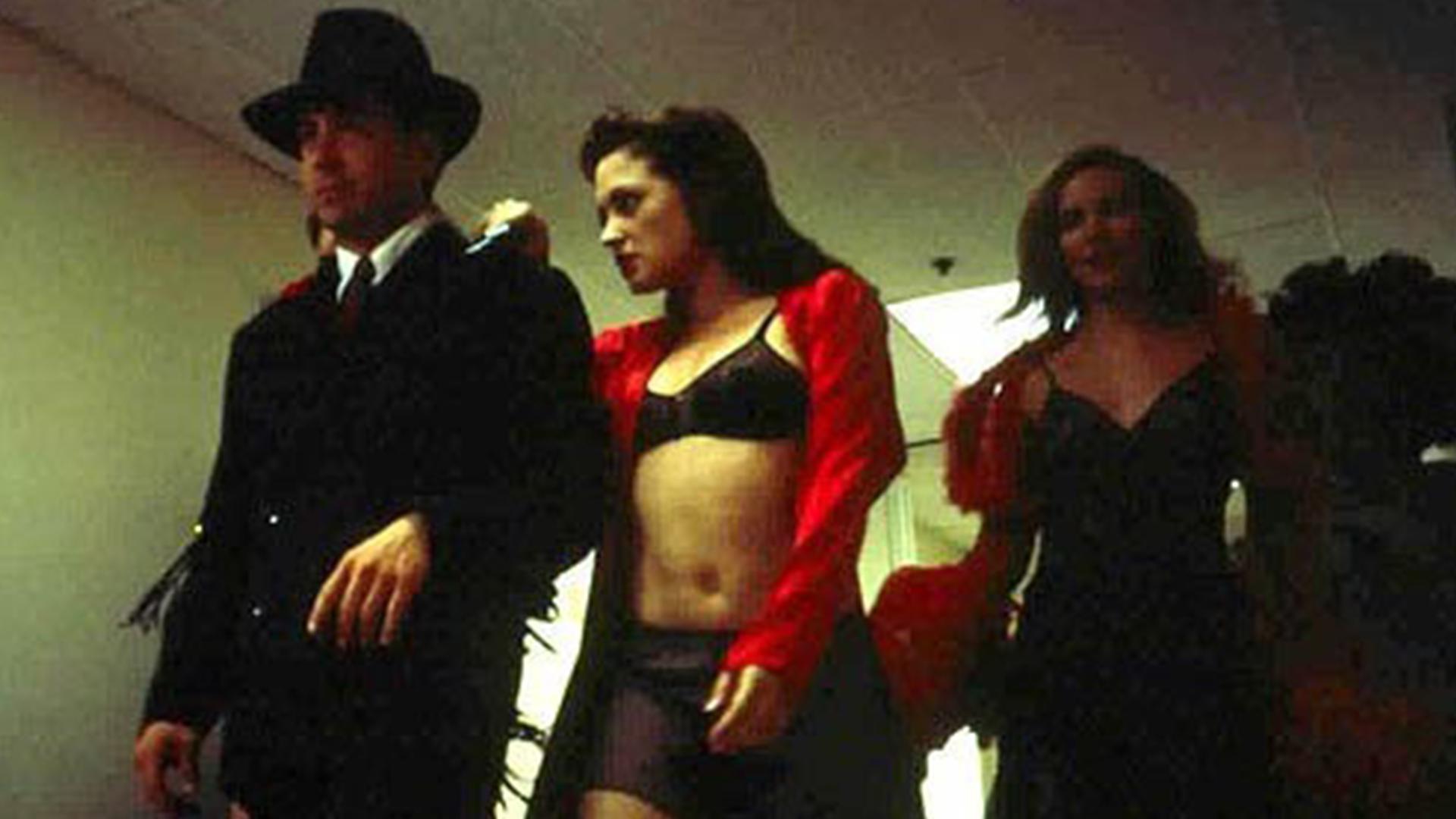 Поющий детектив (pojuschij-detektiv) Фильм 2003