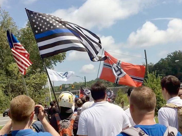 Undercover bei den Neuen Rechten - Mein Jahr in der Alt-Right (undercover-bei-den-neuen-rechten-mein-jahr-in-der-alt-right) Документальный фильм