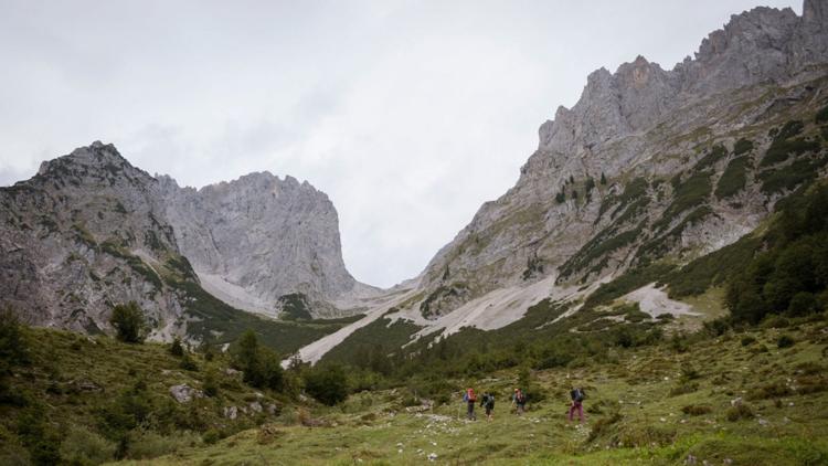 Постер Der Adlerweg-Wandern in Tirol