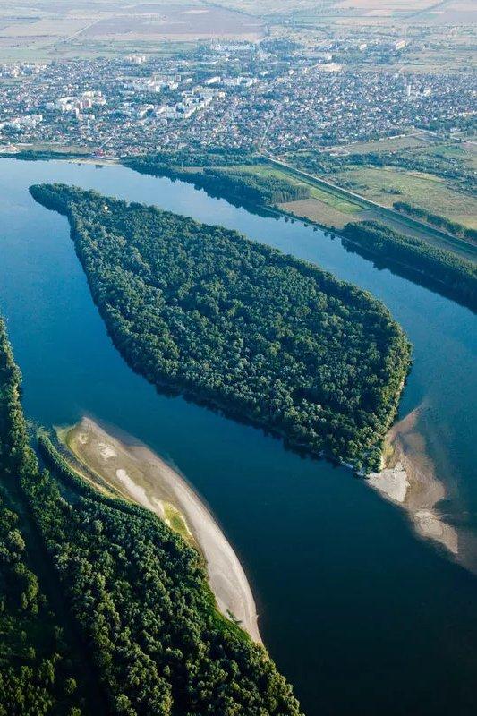 Дунай. Водная артерия Европы (dunaj-vodnaja-arterija-evropy) Документальный сериал
