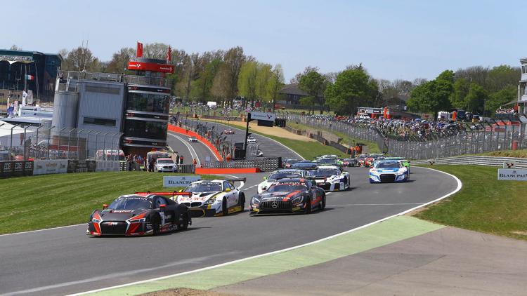 Постер Автогонки. Blancpain GT World Challenge. Мизано. Обзор