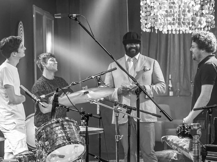 Gregory Porter & Metronomy @Château d'Hérouville (gregory-porter-metronomy-chteau-dhrouville) Музыка