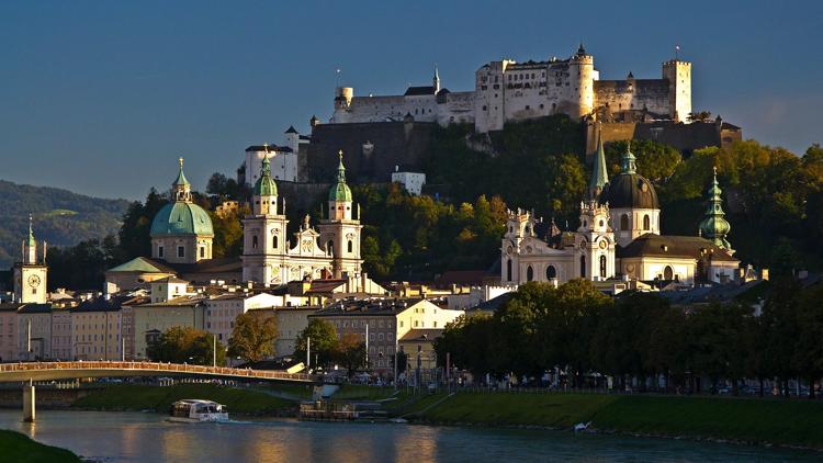 Постер Австрия: Salzburg – Summer Holidays in Austria’s Cities