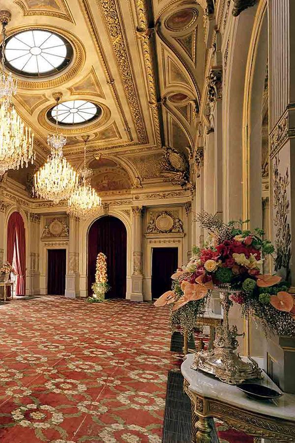 Elysee Palace, the Finest Table in France (elysee-palace-the-finest-table-in-france) Документальный фильм