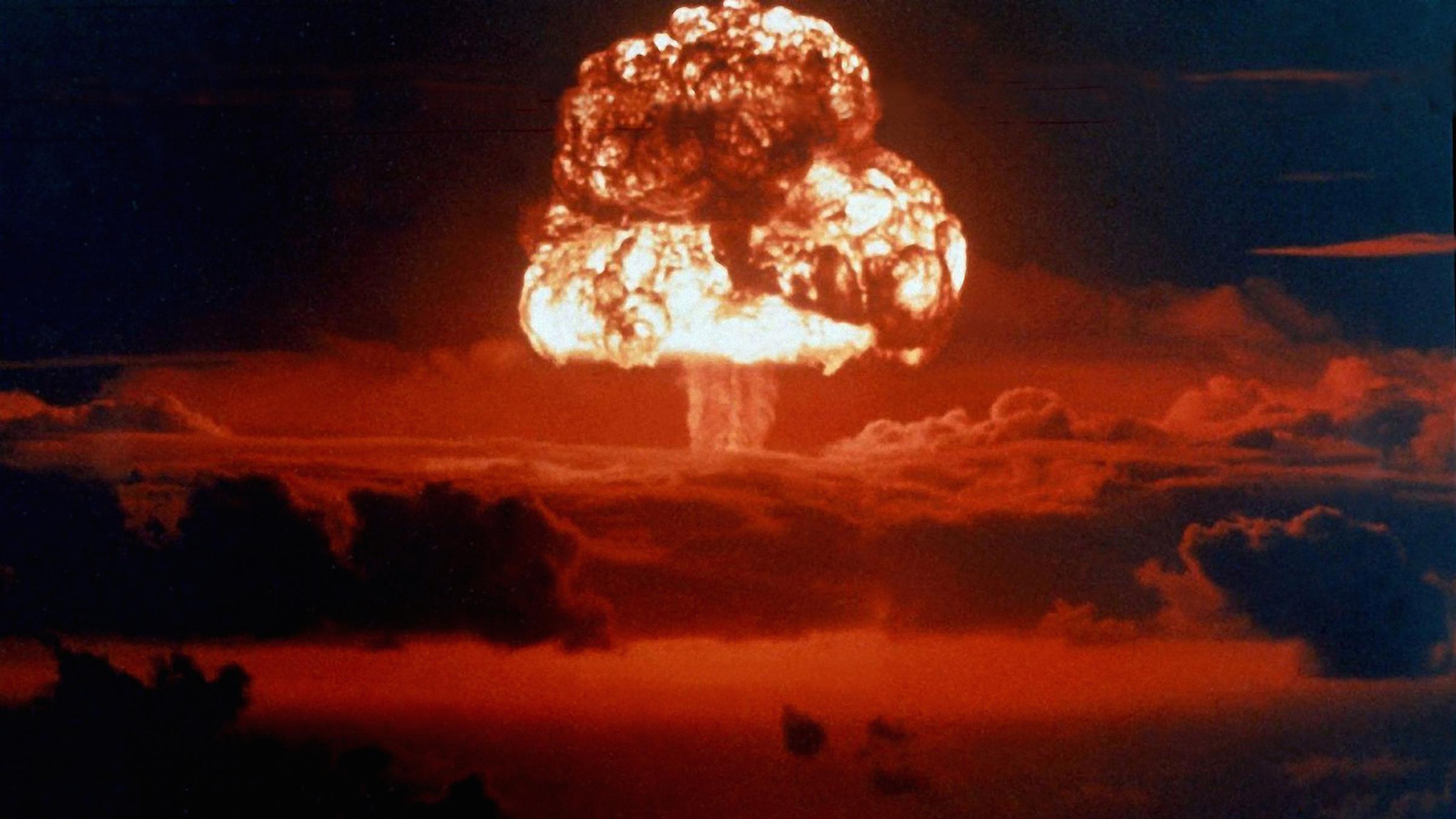 Secrets of the Nuclear Age (secrets-of-the-nuclear-age) Документальный фильм