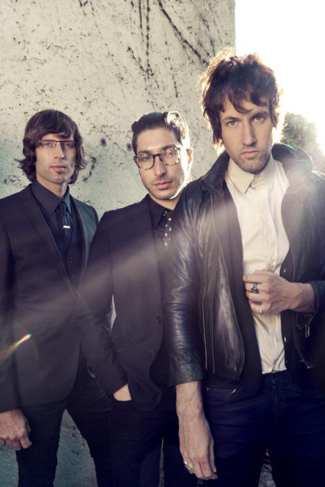 The Bravery - Live at Eurockéennes 2005 (the-bravery-live-at-eurockennes-2005) Музыка
