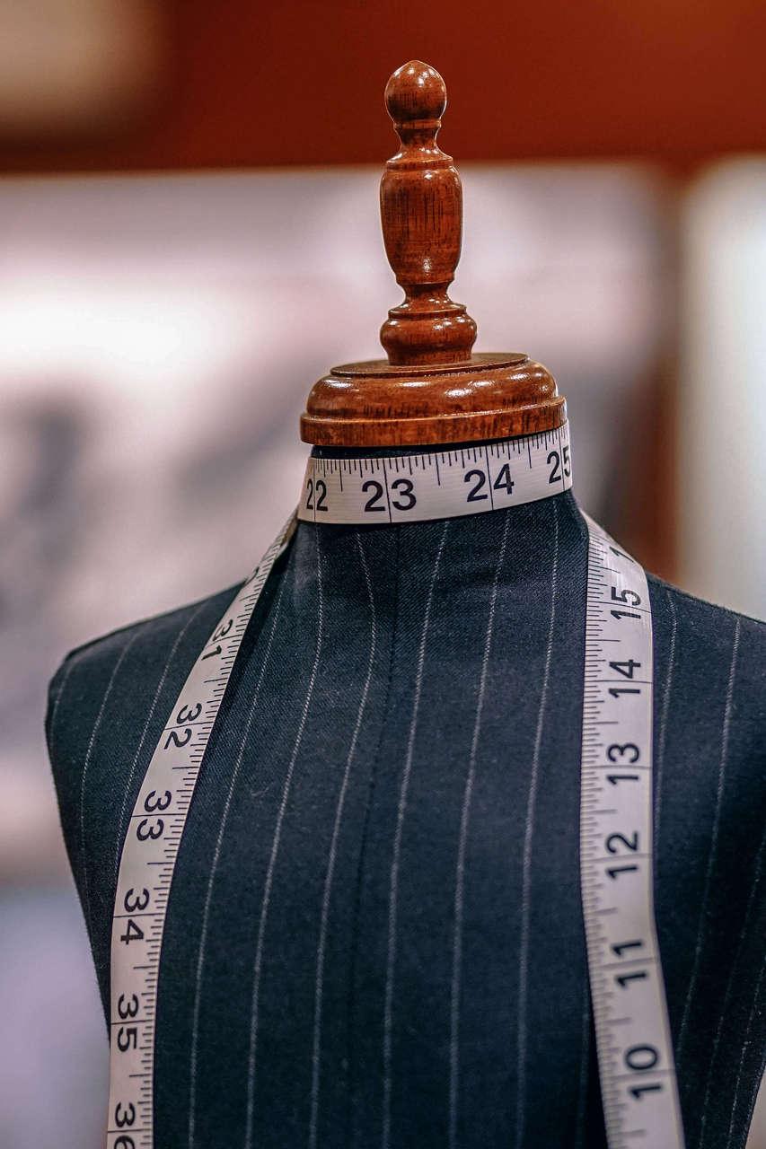 Discovering Fashion: The Designers (discovering-fashion-the-designers) Документальный сериал