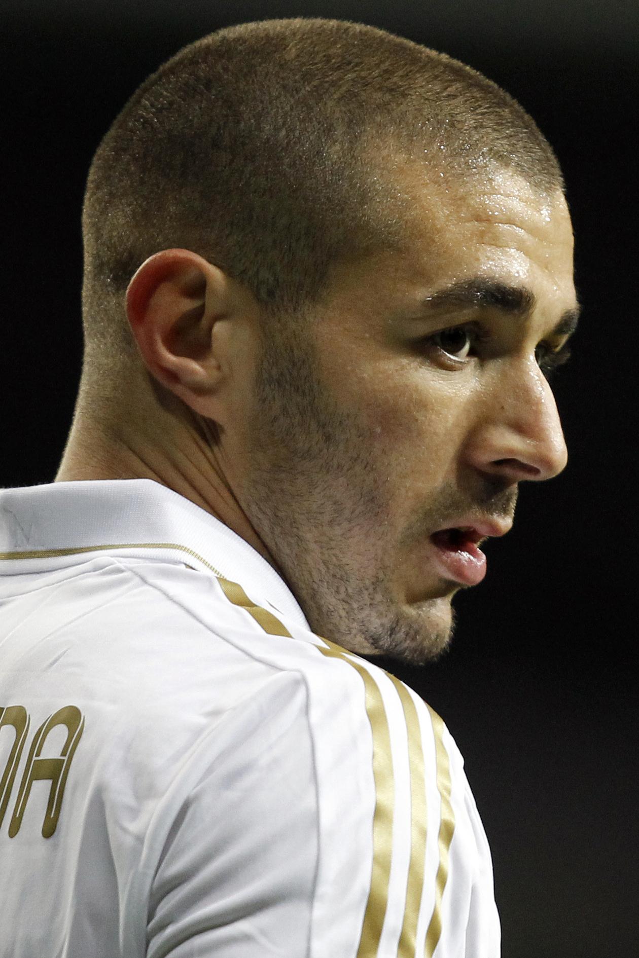 Лучшие голы Карима Бензема в сезоне 2018/19 (luchshie-goly-karima-benzema-v-sezone-201819) Досуг, хобби