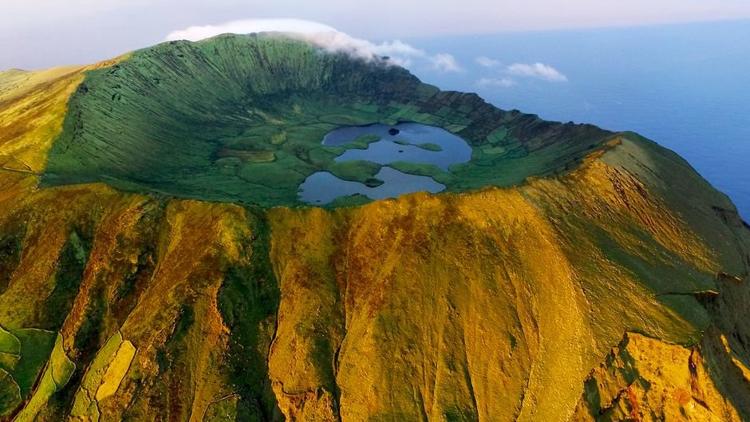 Постер Les Açores sauvages