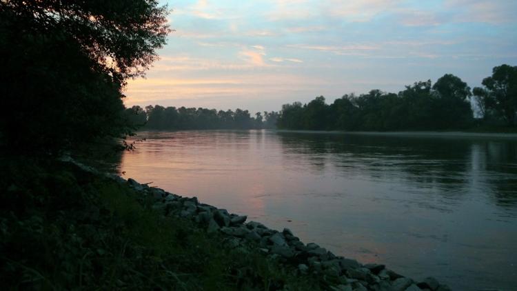 Постер Eine Flusskreuzfahrt durch Bayern